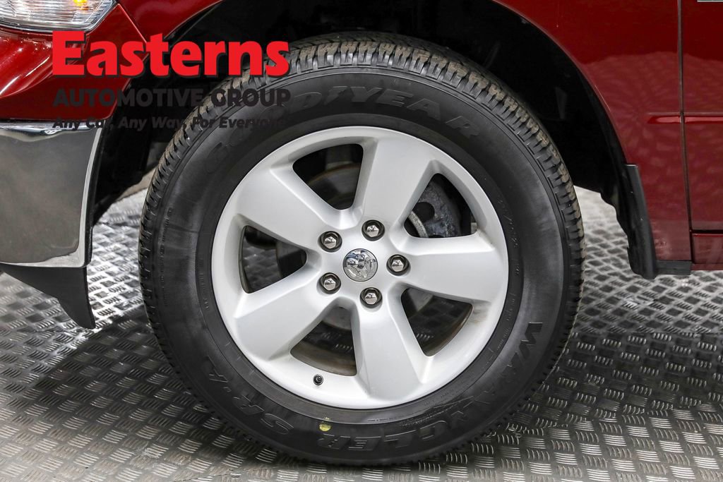 Used 2024 RAM 1500 Classic SLT image 31