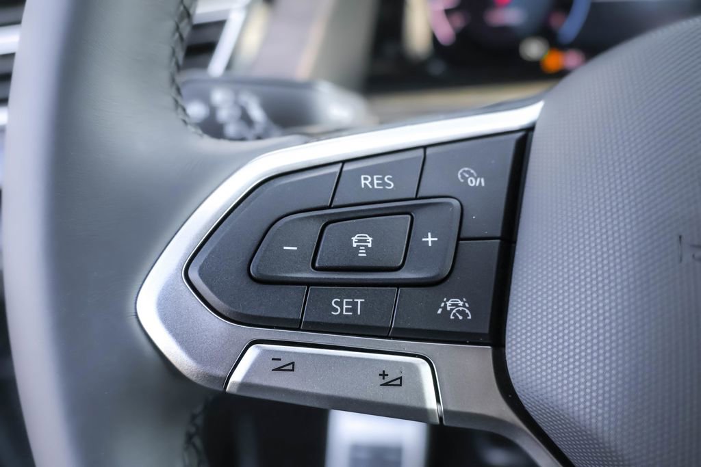 New 2026 Volkswagen Atlas SEL Premium R-Line image 23