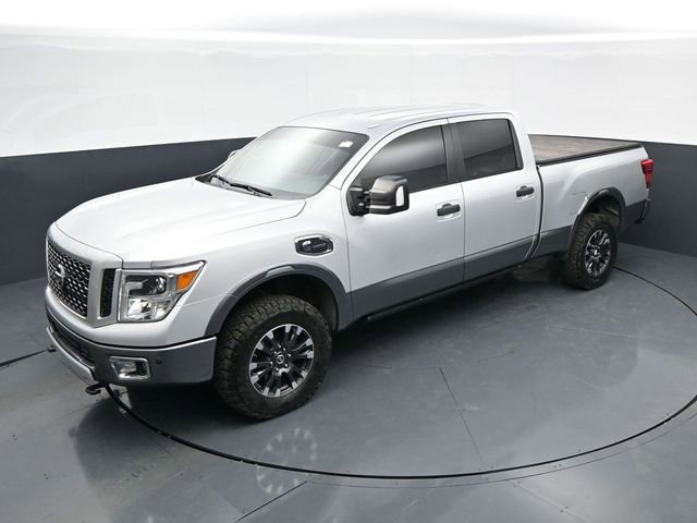 Used 2018 Nissan Titan PRO-4X w/ Pro-4x Convenience Package AWD/4WD image 31