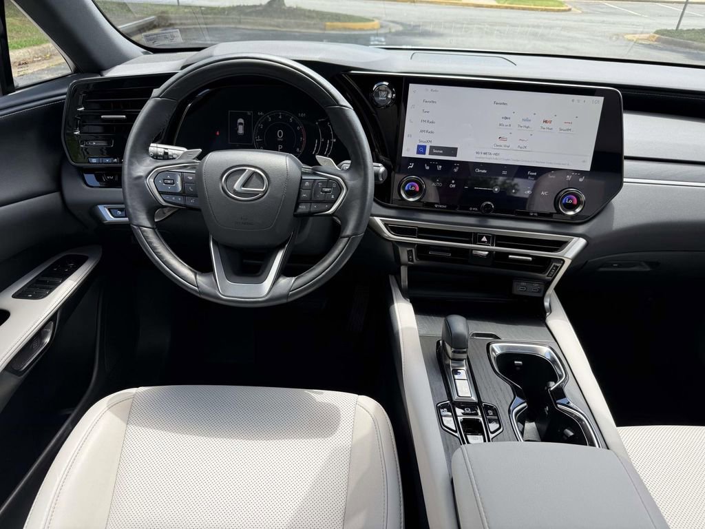 Used 2023 Lexus RX 350 Premium w/ Accessory Package (Z1) AWD/4WD image 8