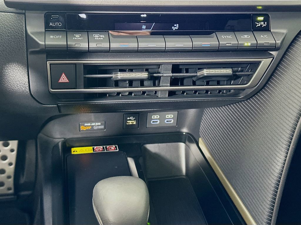 Certified 2025 Toyota Camry SE image 16