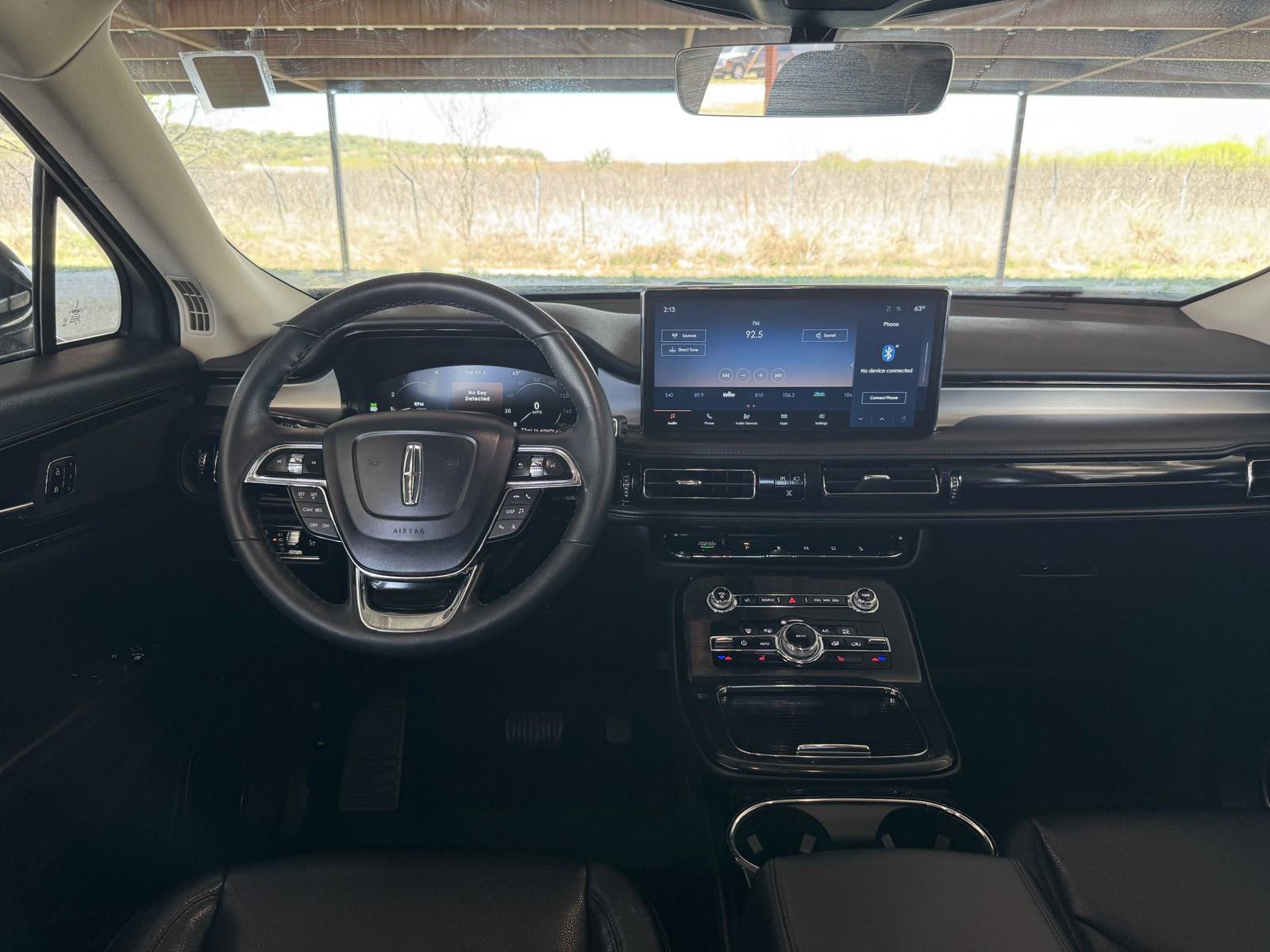 Used 2023 Lincoln Nautilus AWD image 18