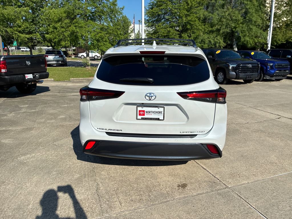 New 2026 Toyota Highlander Limited AWD/4WD image 5