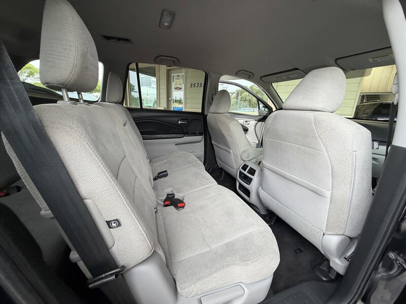 Used 2016 Honda Pilot EX image 15