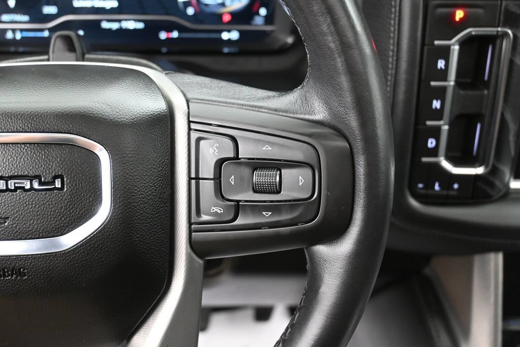 Used 2023 GMC Yukon Denali w/ Denali Reserve Package AWD/4WD image 11