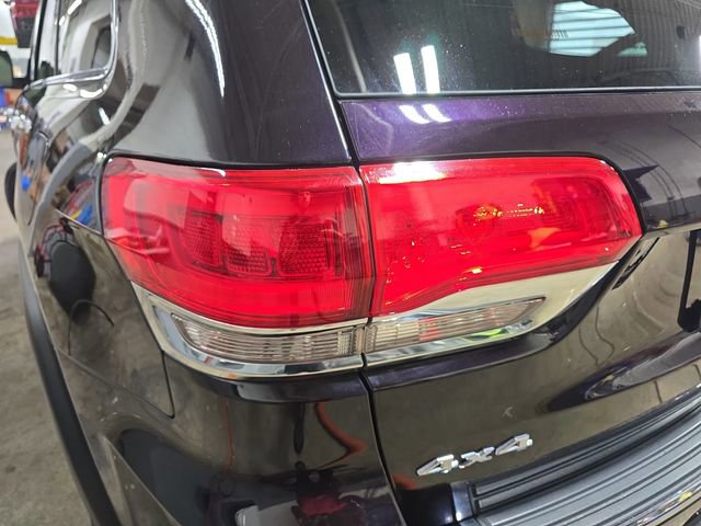 Used 2019 Jeep Grand Cherokee Limited w/ Trailer Tow Group IV image 37