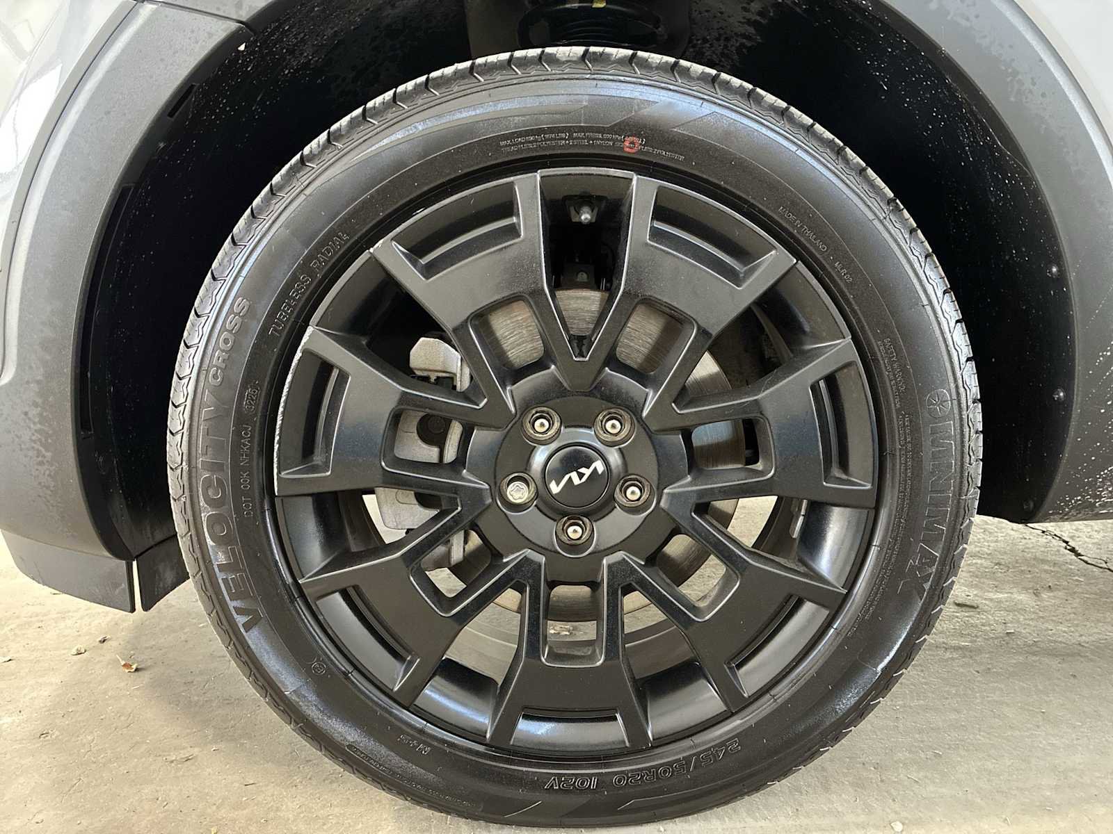 Used 2022 Kia Telluride EX w/ EX Premium Package image 19