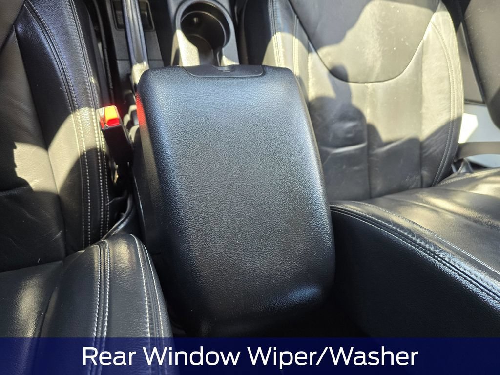Used 2015 Jeep Wrangler Unlimited Rubicon w/ Max Tow Package AWD/4WD image 28