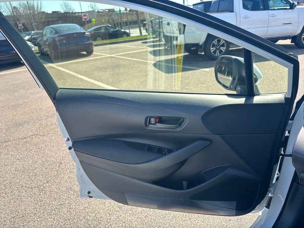 New 2026 Toyota Corolla LE image 30
