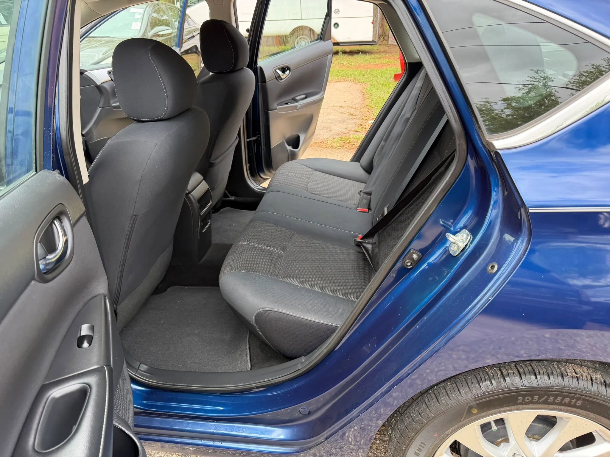 Used 2017 Nissan Sentra S w/ S Style Package image 13