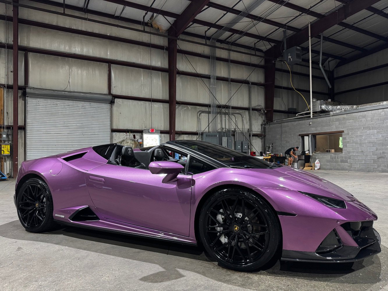 Used 2022 Lamborghini Huracan EVO image 3