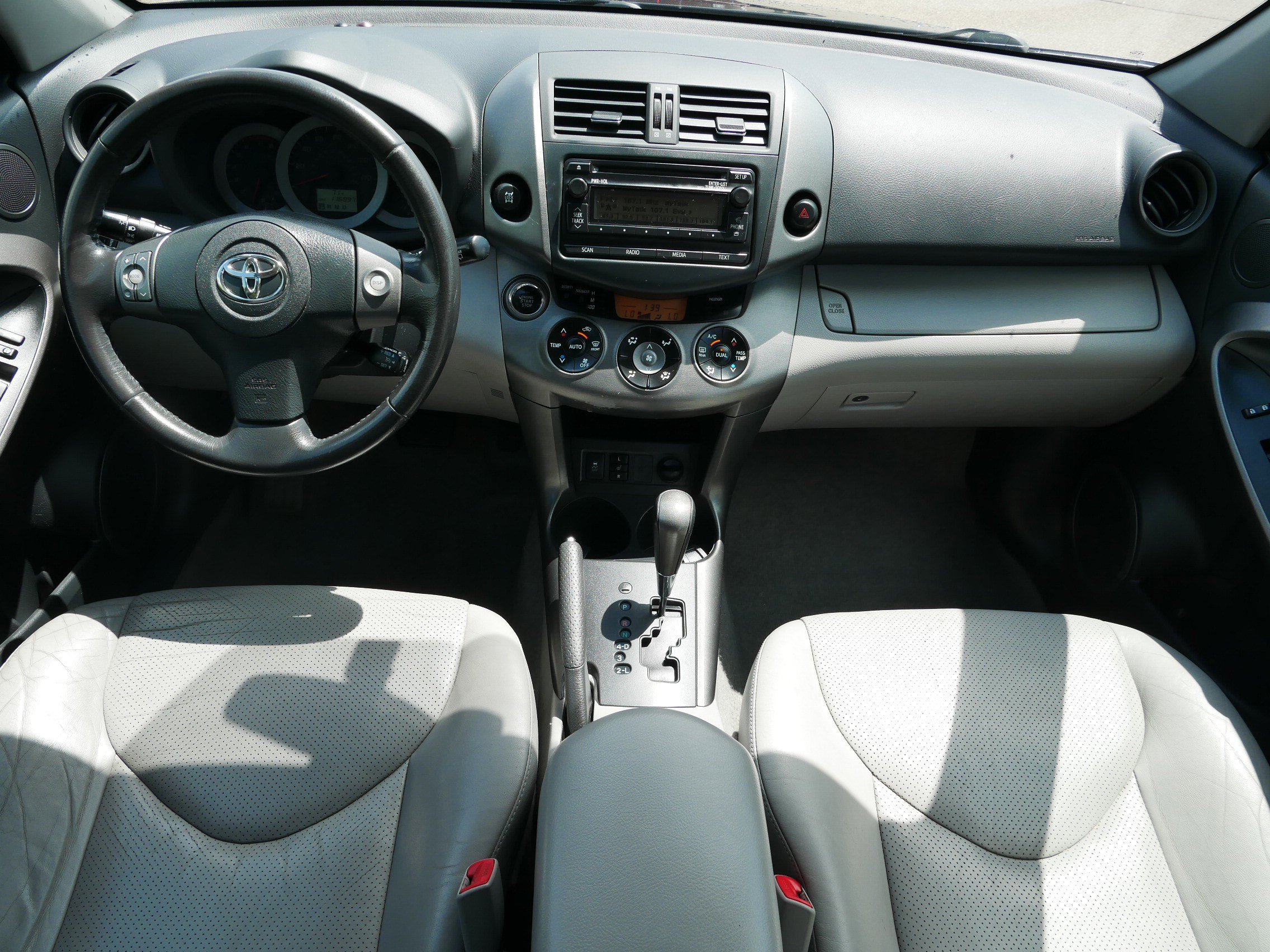 Used 2012 Toyota RAV4 Limited w/ Premium Plus Value Pkg AWD/4WD image 10