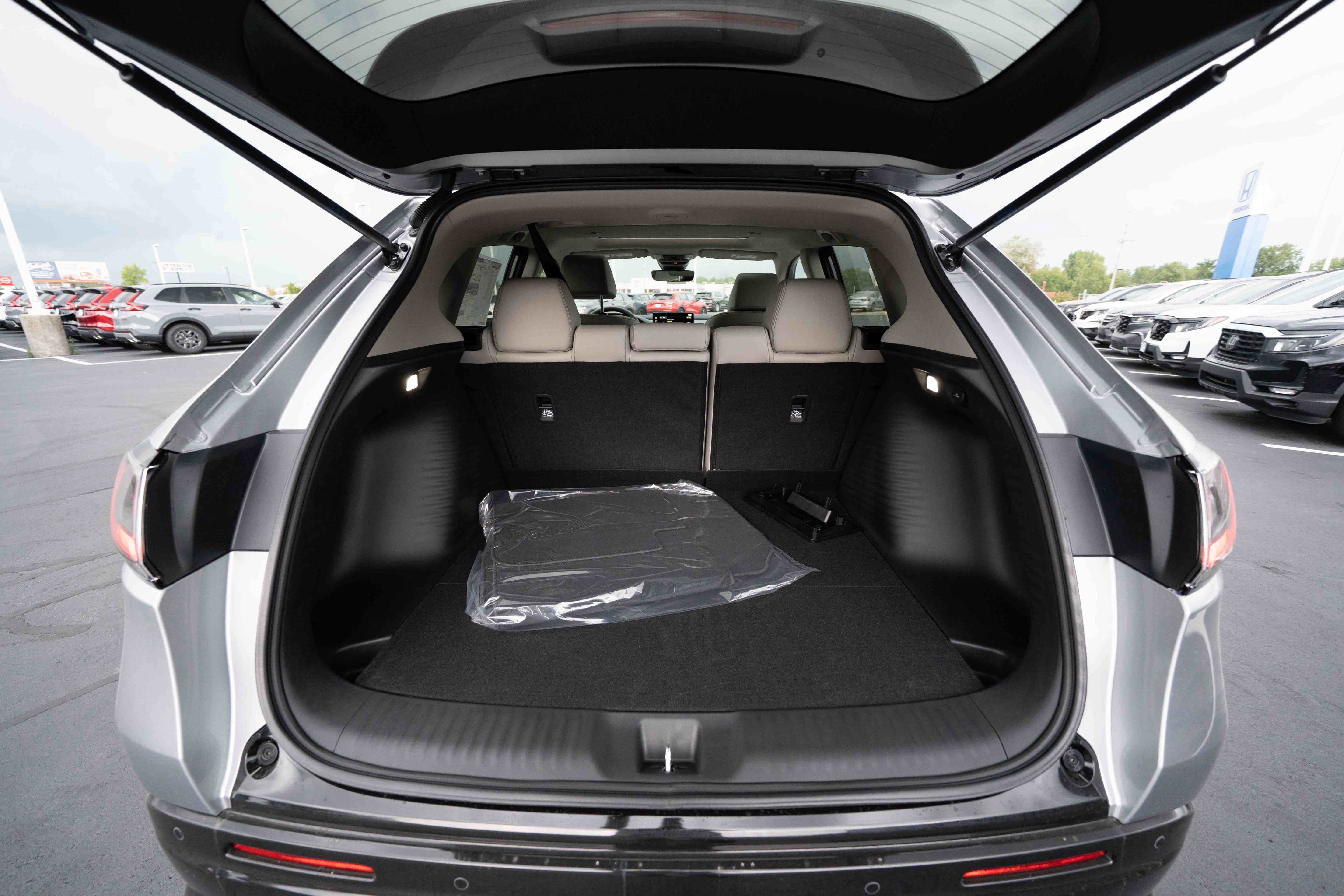 New 2026 Honda HR-V EX-L image 28