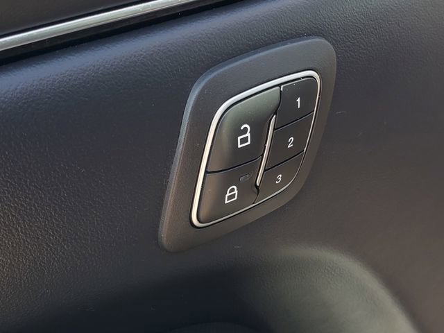 Used 2021 Ford Mustang Mach-E Select w/ Comfort/Technology Package AWD/4WD image 9