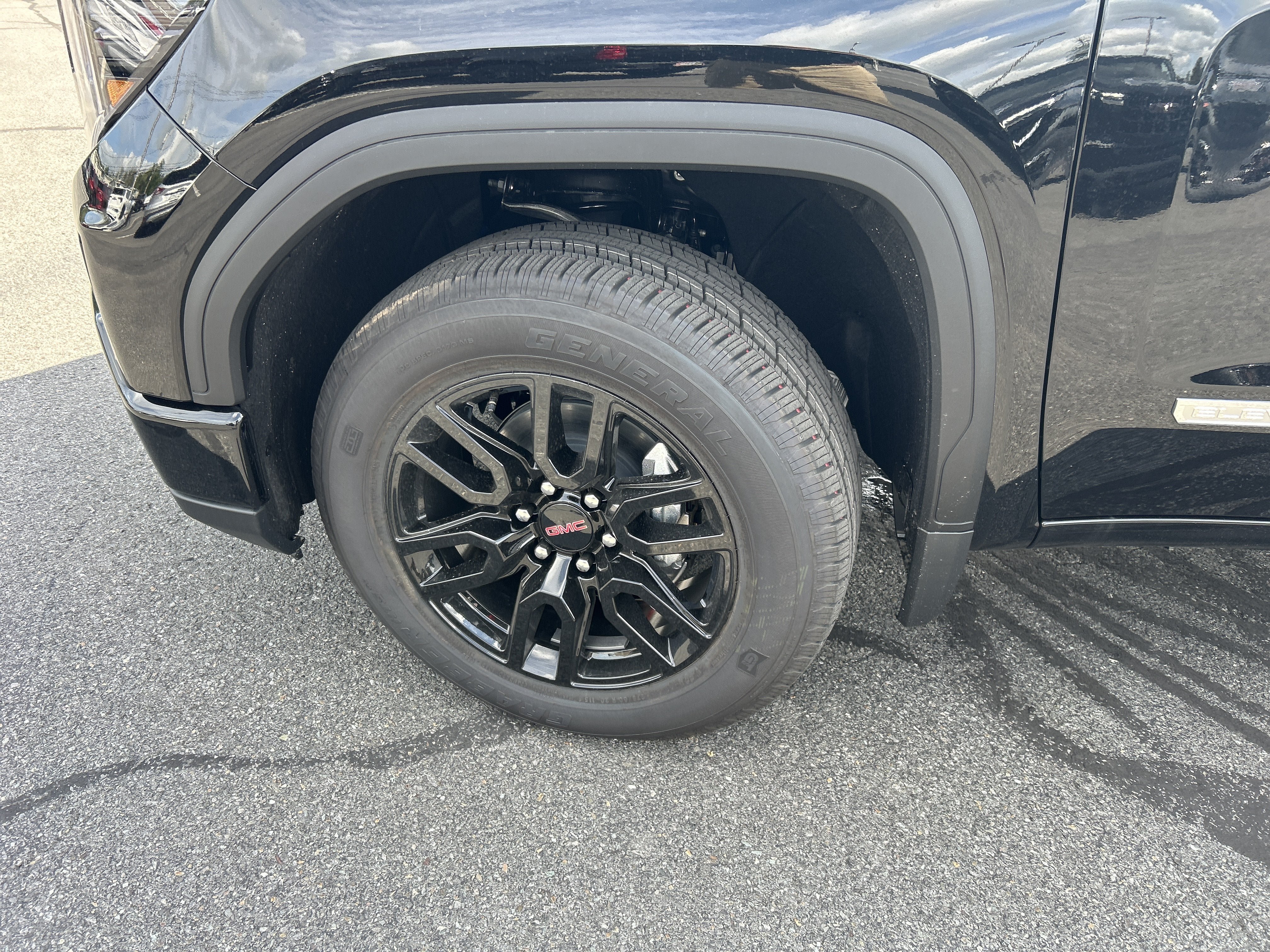 New 2026 GMC Sierra 1500 Elevation w/ Preferred Package AWD/4WD image 6