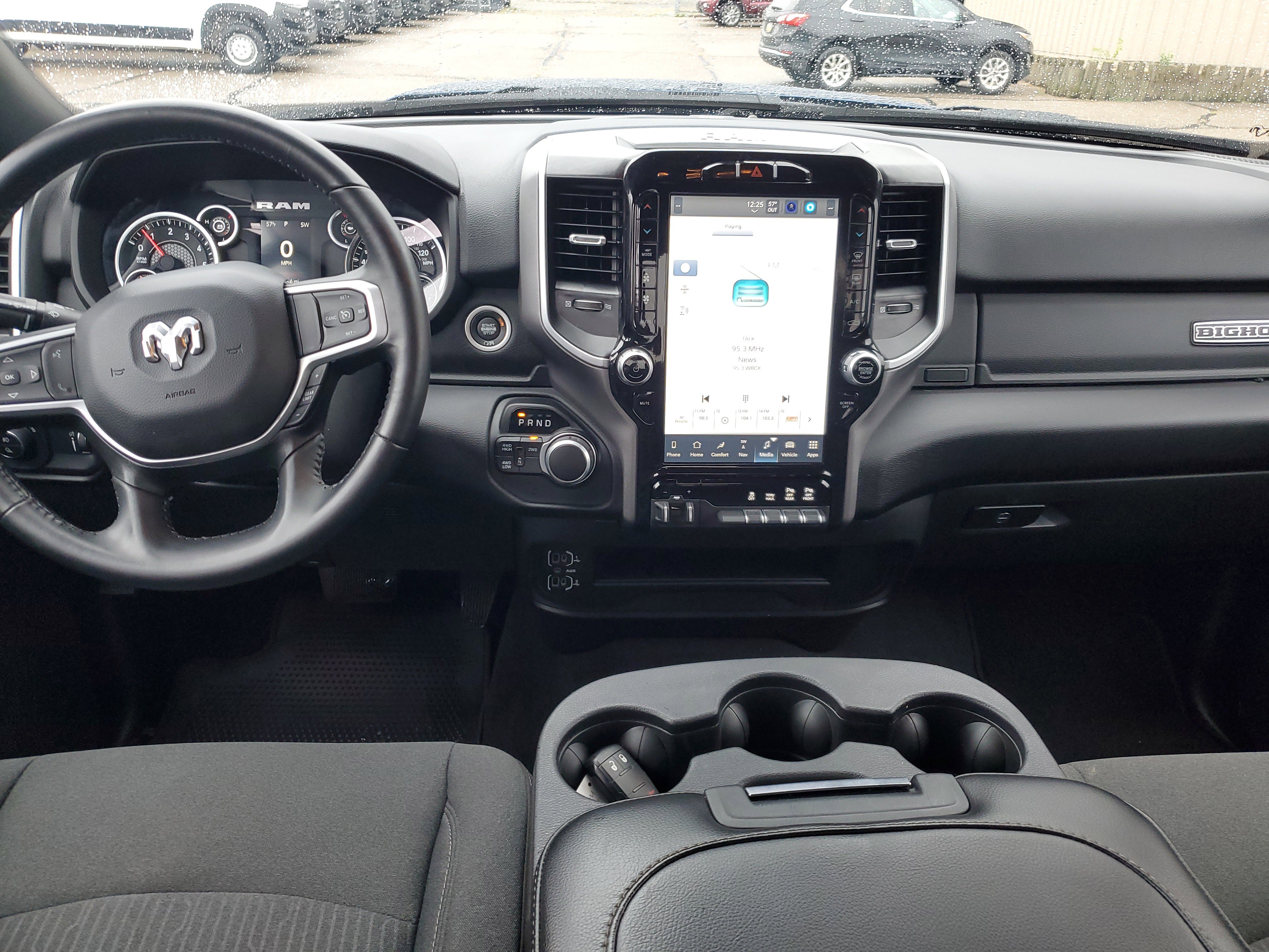 Used 2024 RAM 2500 Big Horn w/ Sport Appearance Package image 25