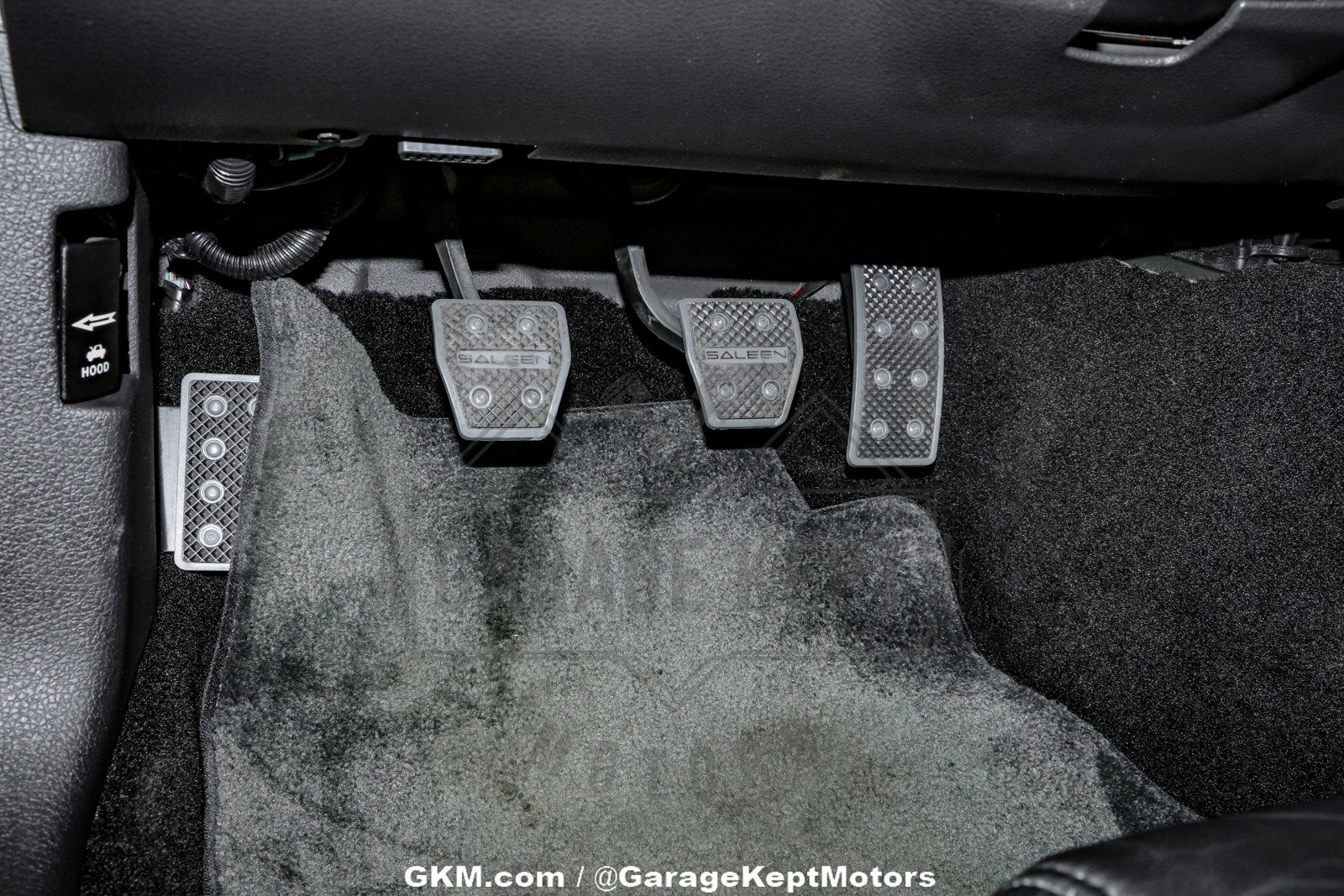 Used 2005 Ford Mustang GT image 96