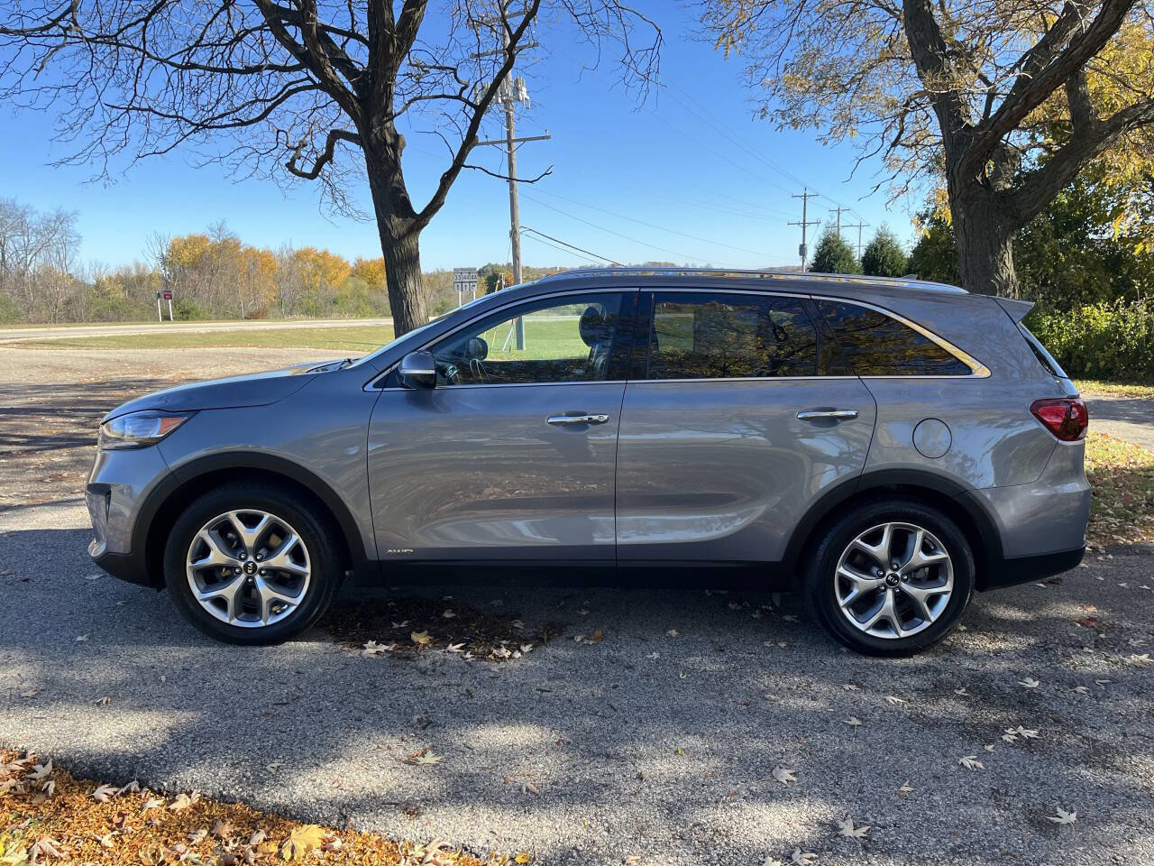 Used 2019 Kia Sorento EX image 2