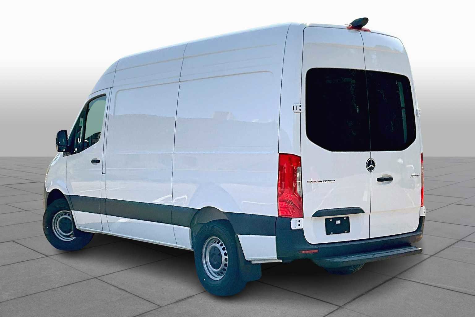 New 2025 Mercedes-Benz Sprinter 2500 image 3