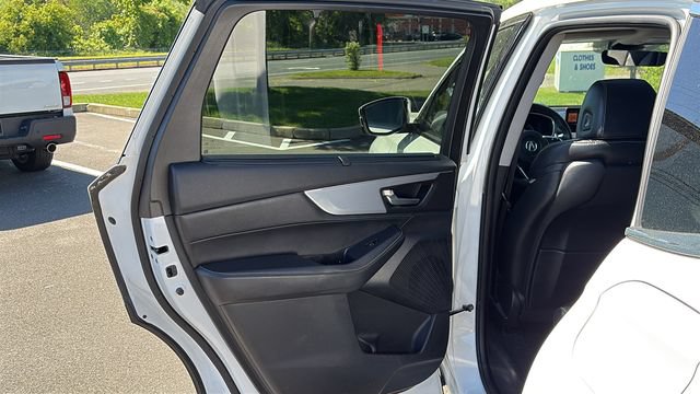 Certified 2023 Acura MDX SH-AWD w/ Technology Package image 24
