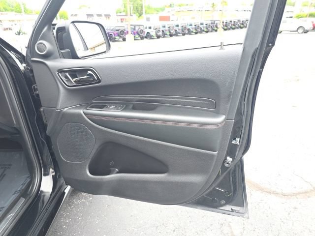 Used 2025 Dodge Durango GT AWD/4WD image 40