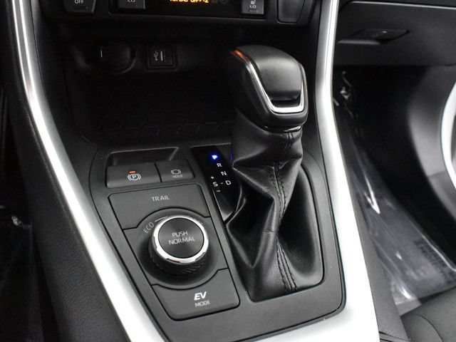 Used 2023 Toyota RAV4 SE w/ Convenience Package AWD/4WD image 16