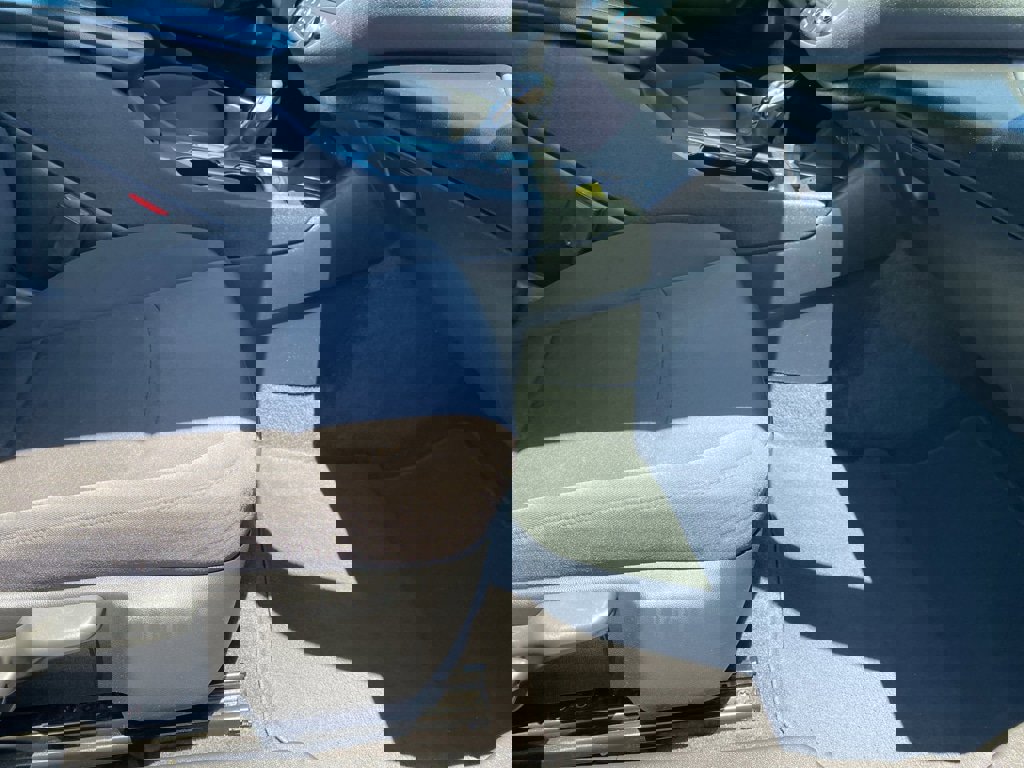 Used 2022 Chevrolet Malibu LT image 23