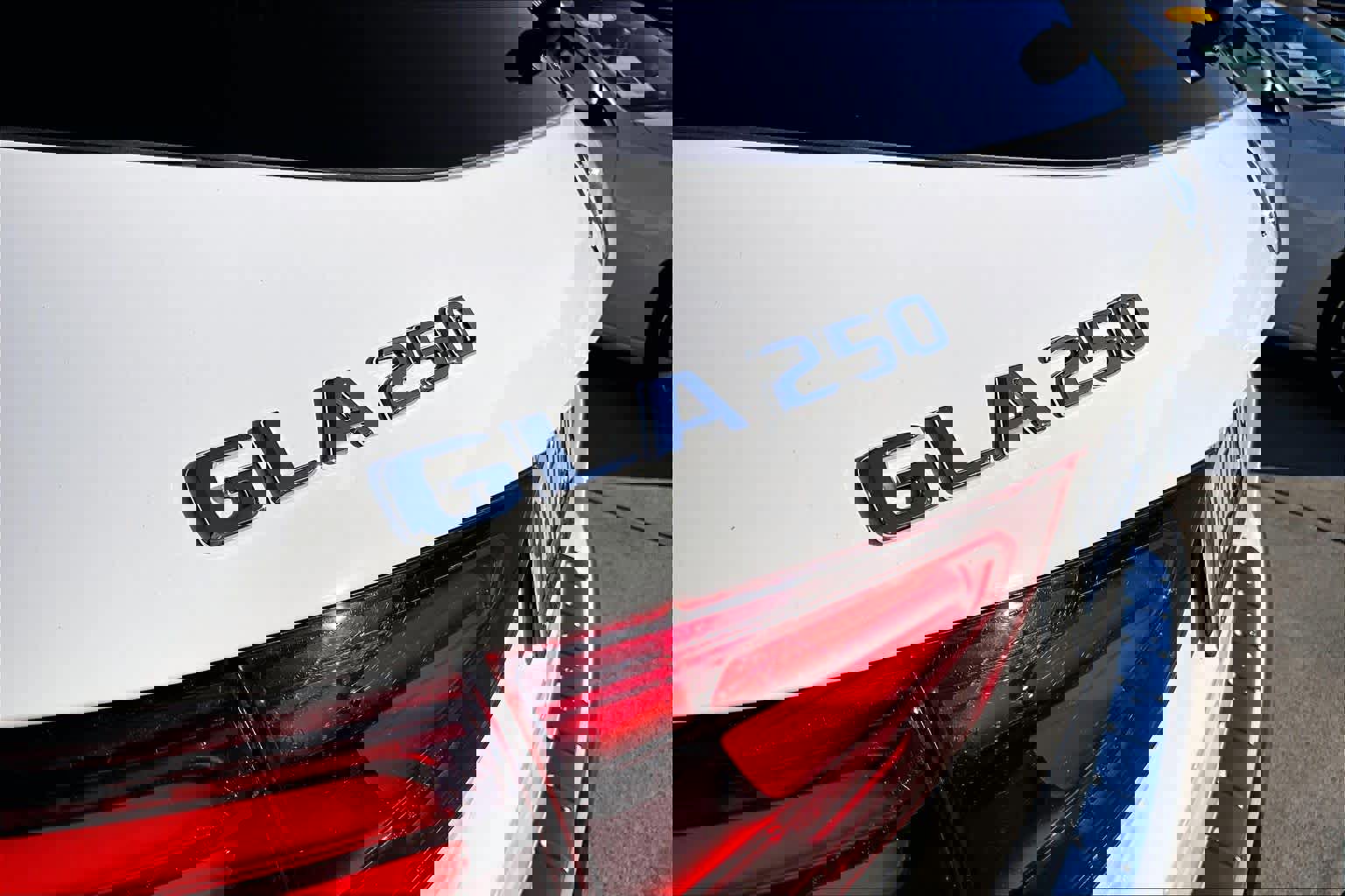 Used 2025 Mercedes-Benz GLA 250 image 9