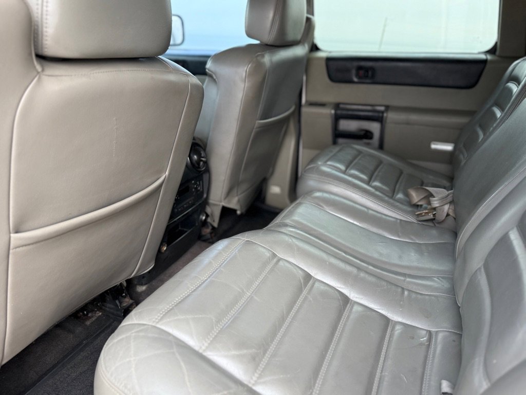 Used 2003 HUMMER H2 w/ Preferred Equipment Group image 17