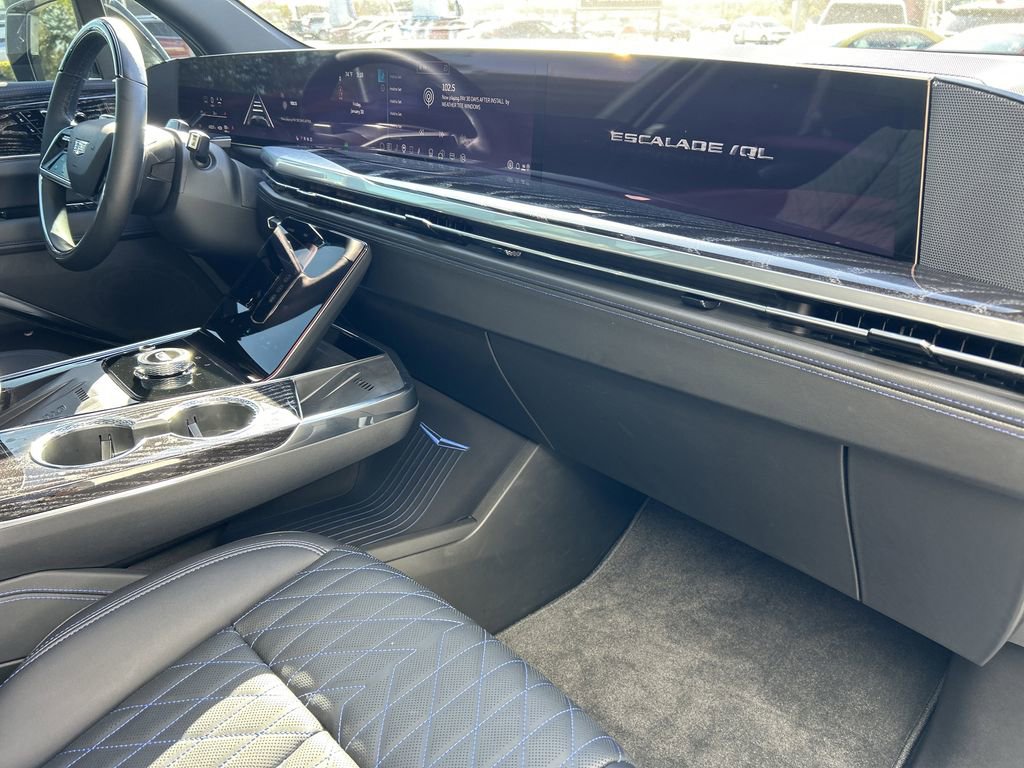 New 2026 Cadillac Escalade IQL Sport 1 w/ LPO, ONYX Package image 12