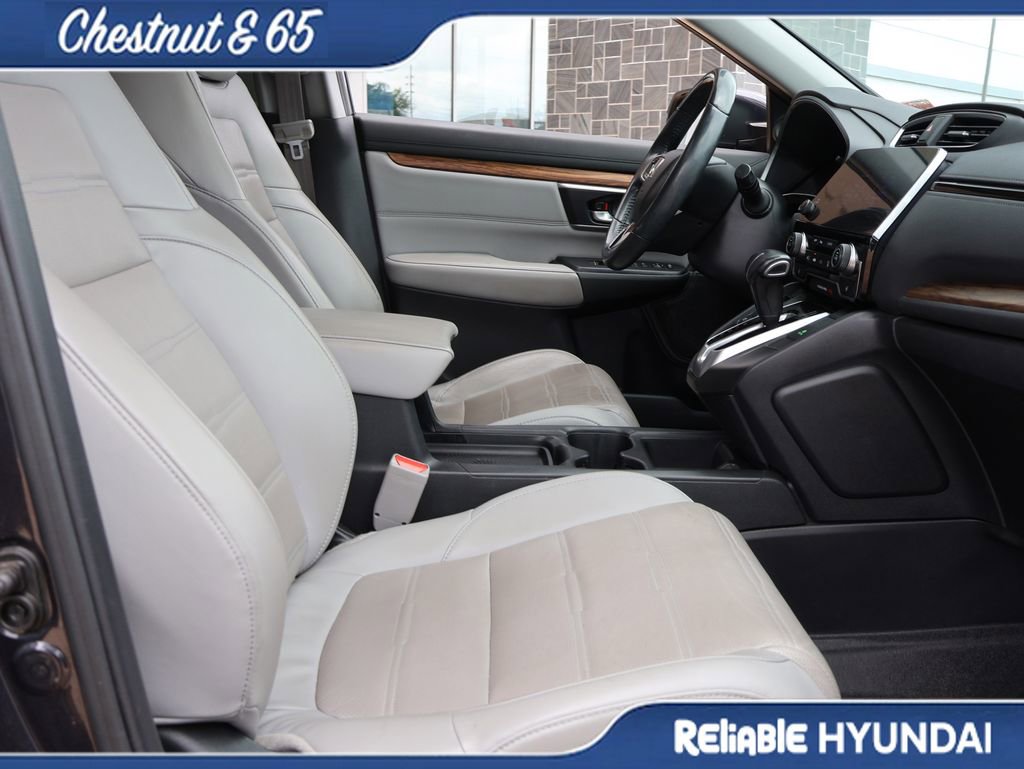 Used 2019 Honda CR-V Touring image 10