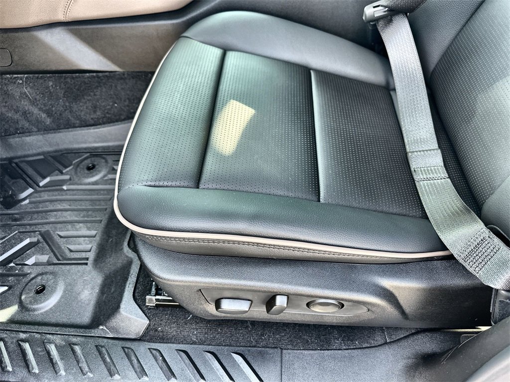 New 2026 GMC Canyon Denali image 25