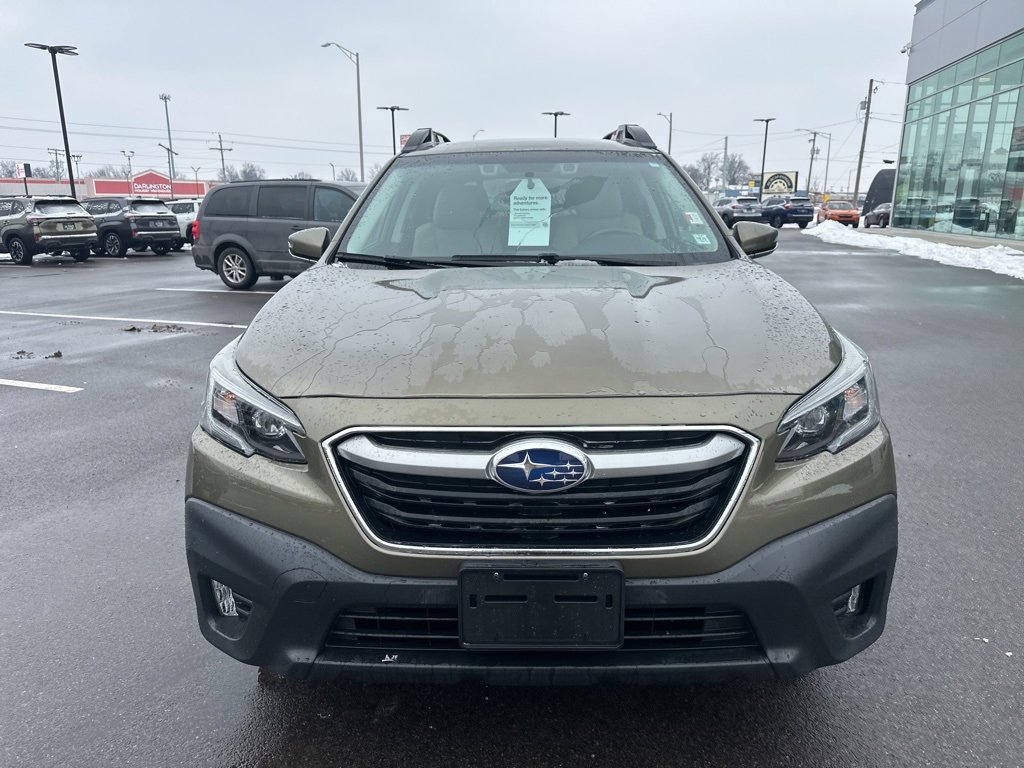 Certified 2022 Subaru Outback Premium image 2