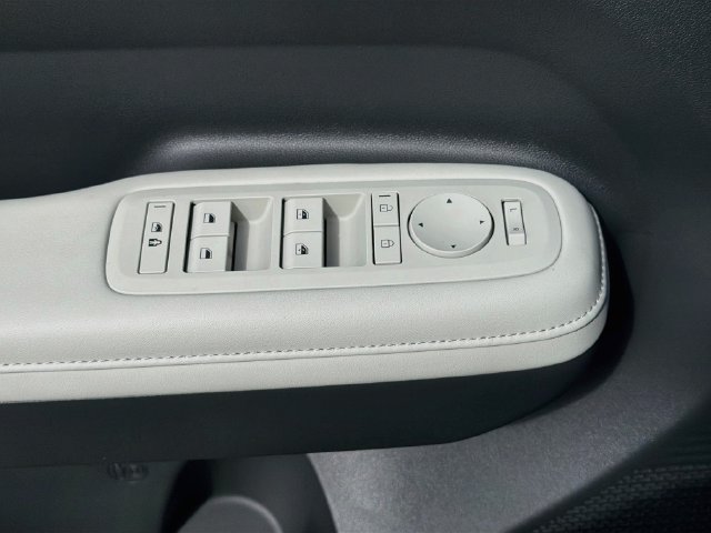 Certified 2026 Hyundai Santa Fe SEL FWD image 18