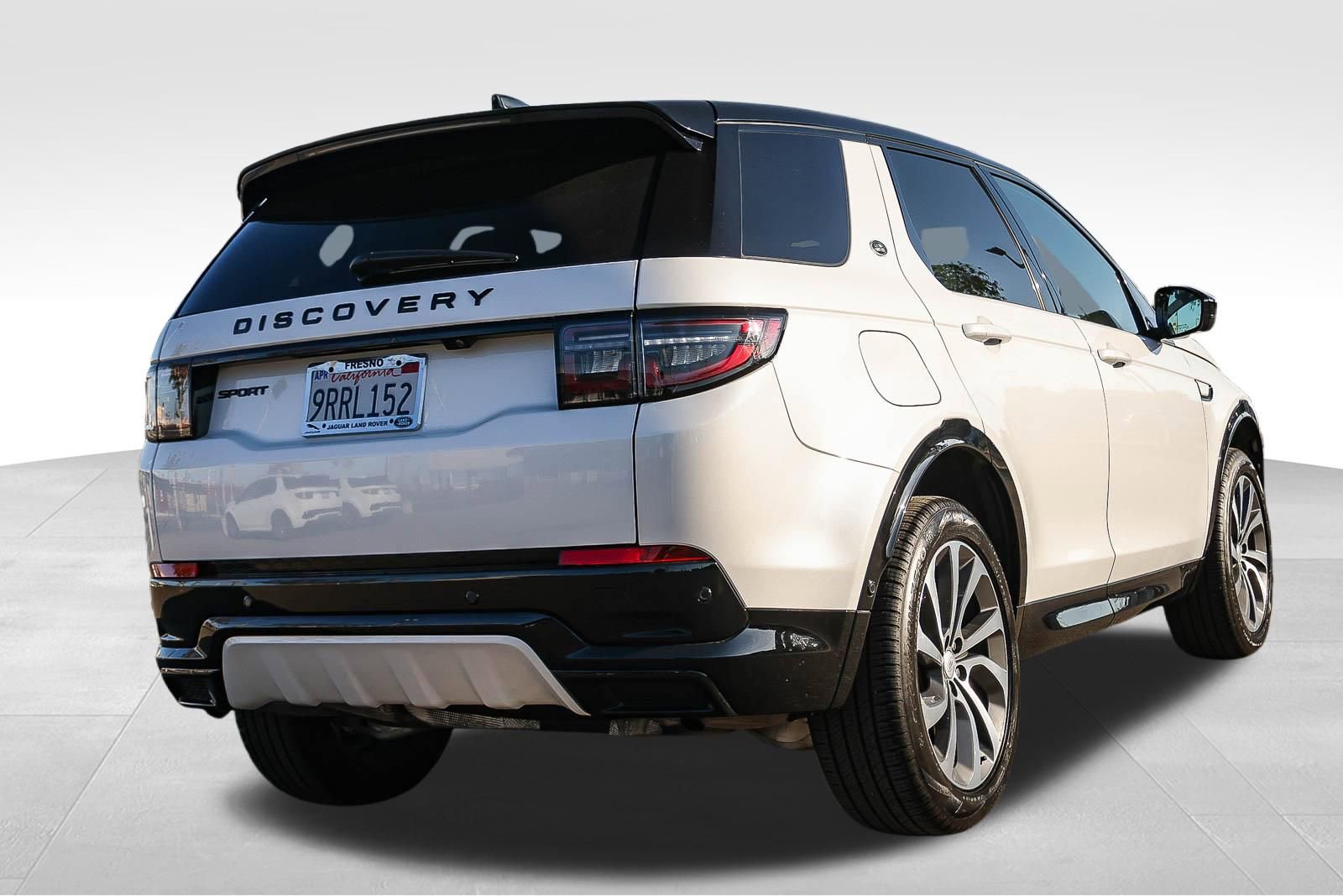 Certified 2024 Land Rover Discovery Sport Dynamic SE AWD/4WD image 6
