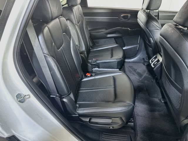 Used 2023 Kia Sorento EX AWD/4WD image 12
