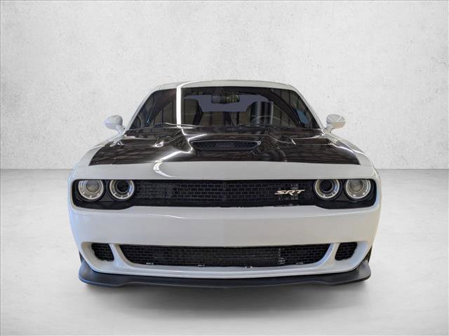 Used 2015 Dodge Challenger SRT Hellcat RWD image 2