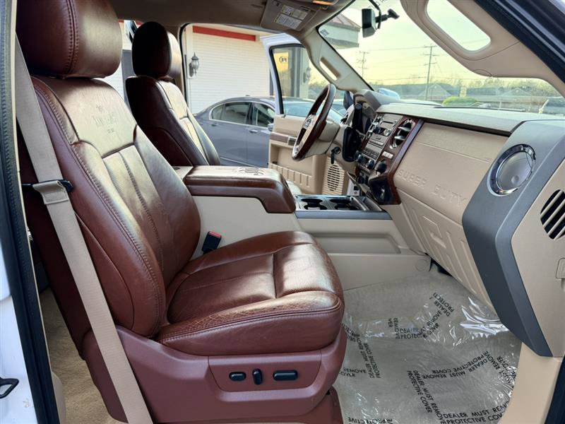 Used 2012 Ford F350 King Ranch w/ King Ranch w/Chrome Pkg image 12
