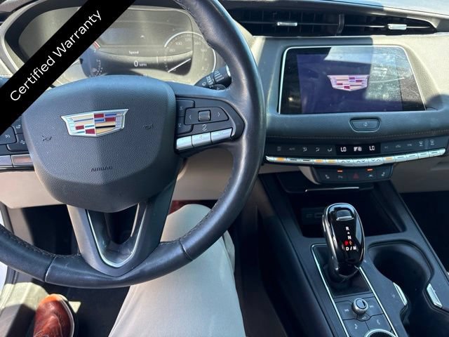 Certified 2023 Cadillac XT4 Luxury w/ Cold Weather Package AWD/4WD image 11