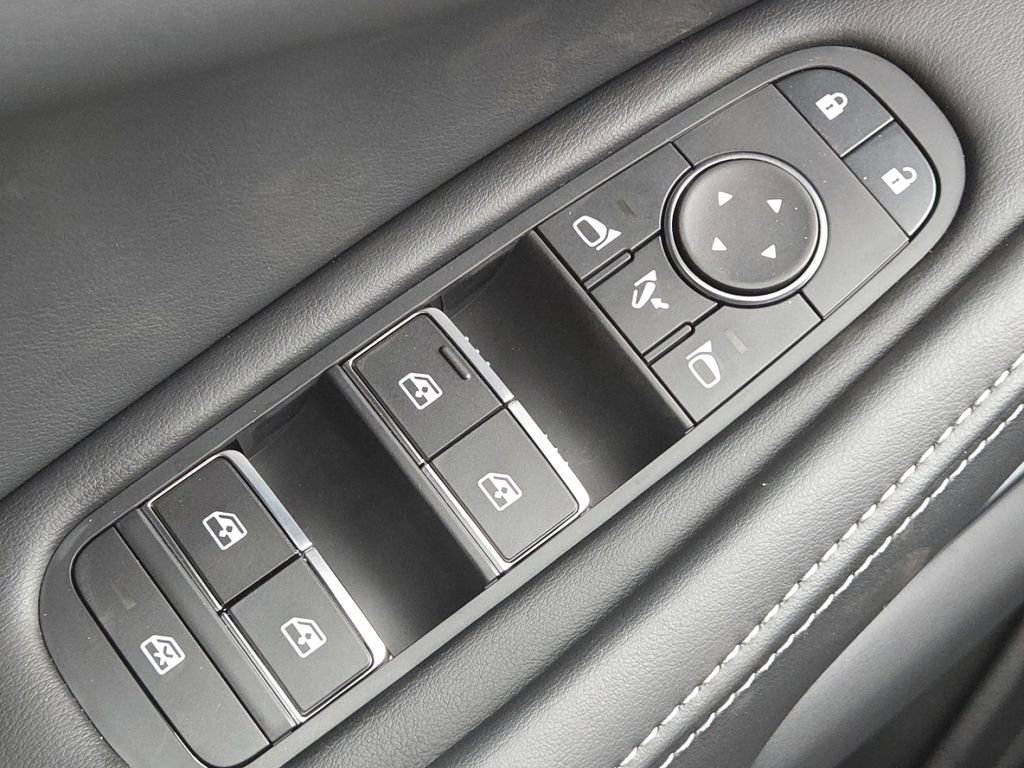 New 2026 INFINITI QX60 Luxe image 17