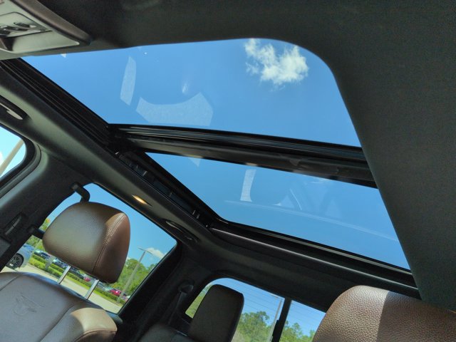 Certified 2021 Nissan Titan Platinum Reserve w/ Moonroof Package AWD/4WD image 21