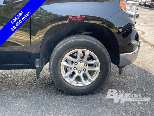 Used 2023 Chevrolet Silverado 1500 LT AWD/4WD image 13