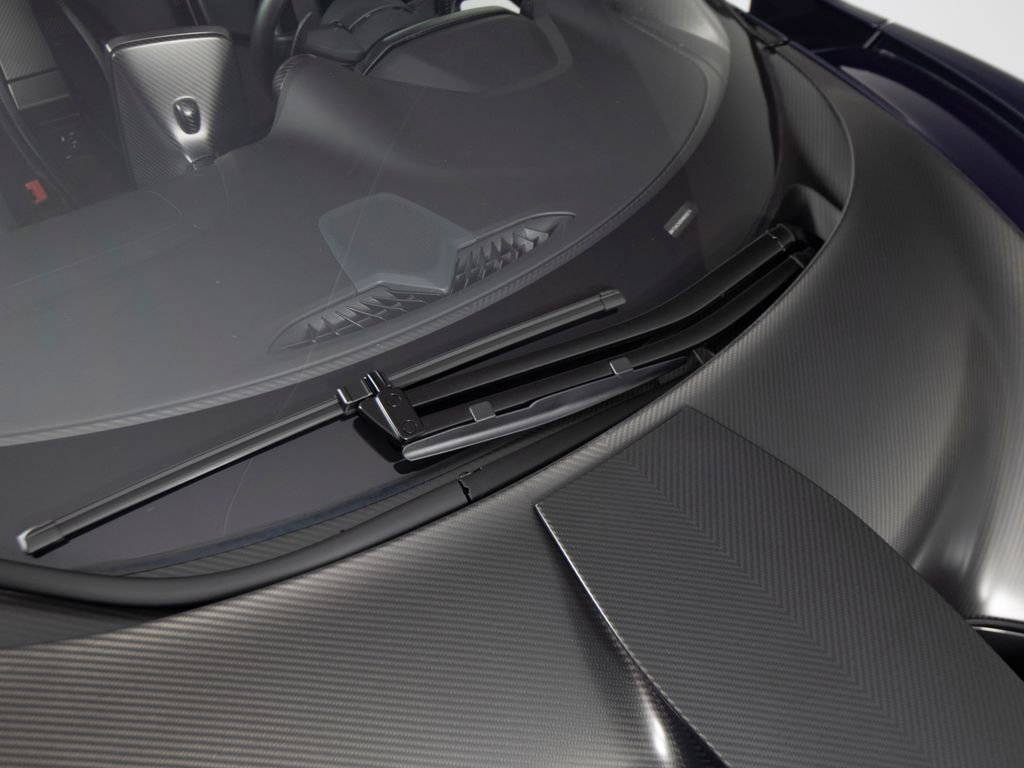 Used 2019 McLaren Senna image 83