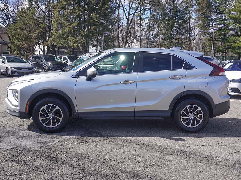 Used 2024 Mitsubishi Eclipse Cross ES image 13