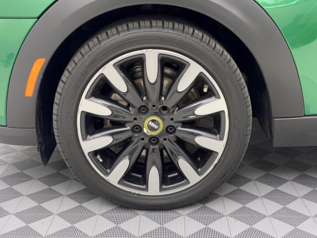Used 2024 MINI Cooper SE FWD image 11