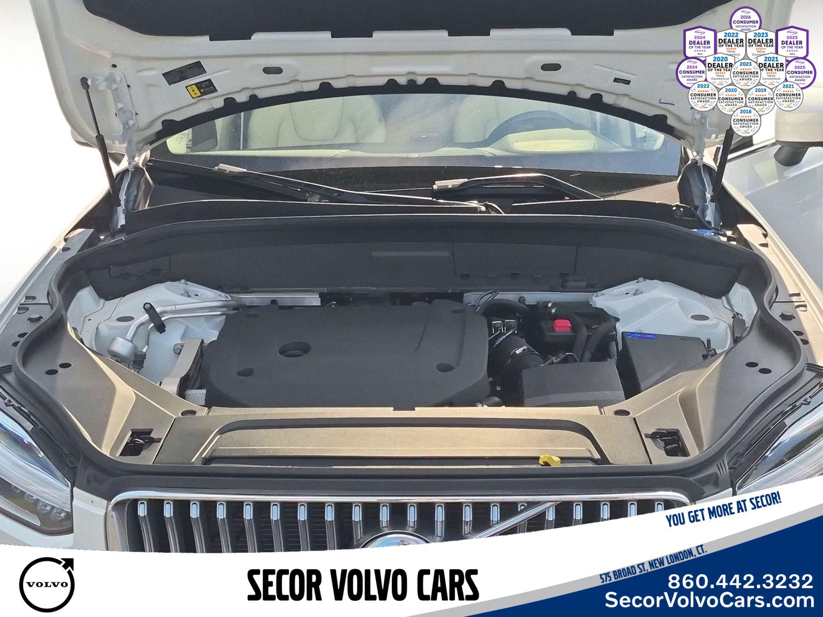 Used 2024 Volvo XC90 B6 Plus w/ Protection Package Premier AWD/4WD image 26