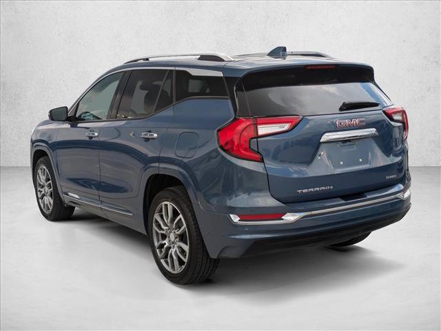 Used 2024 GMC Terrain Denali w/ Denali Premium Package AWD/4WD image 8