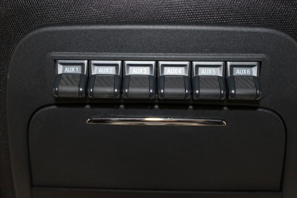 Certified 2025 Ford F350 Platinum image 59