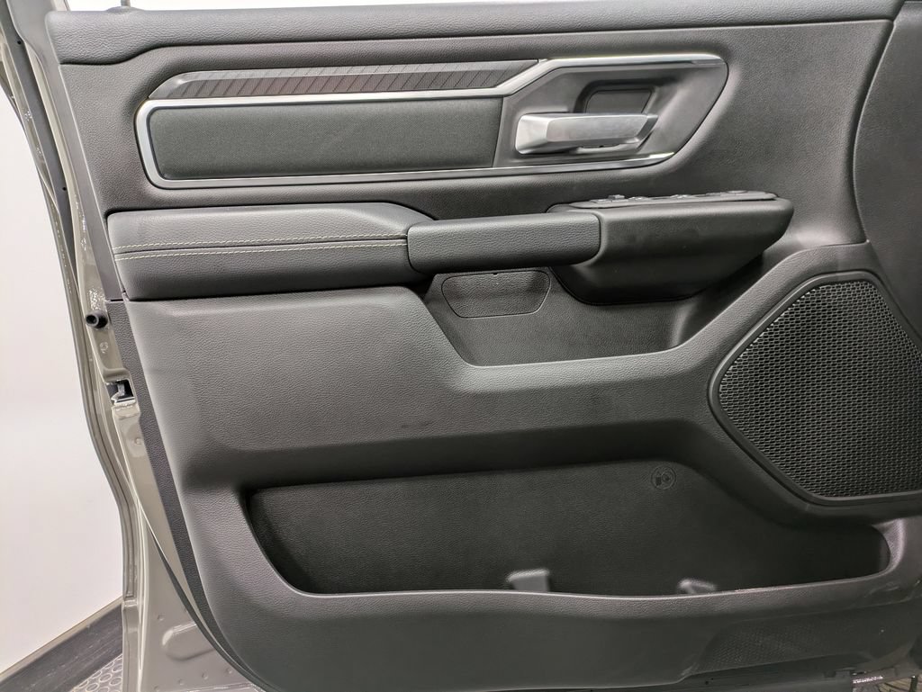 Used 2026 RAM 1500 Big Horn AWD/4WD image 8