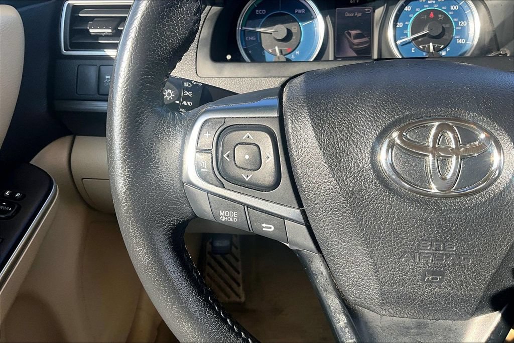 Used 2015 Toyota Camry XLE w/ Moonroof Package FWD image 18